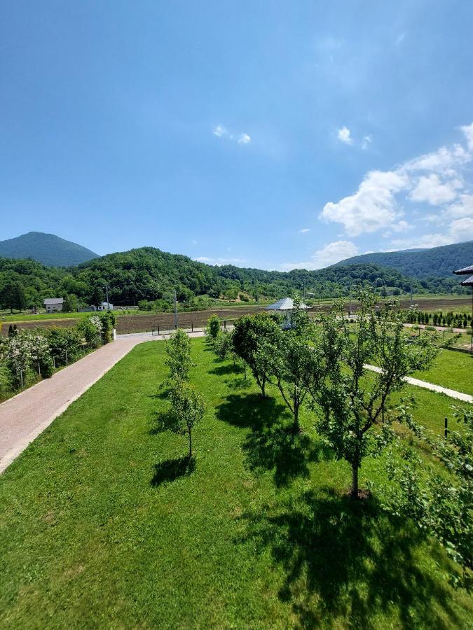La Reina Una Bihać Exterior foto